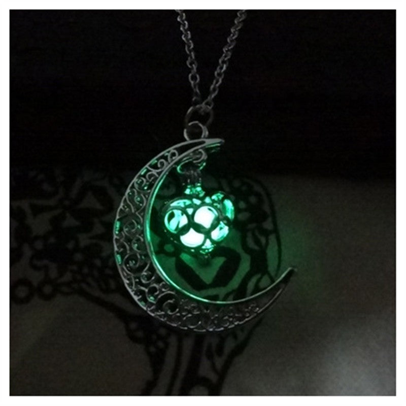 Glowing Pendant Necklace